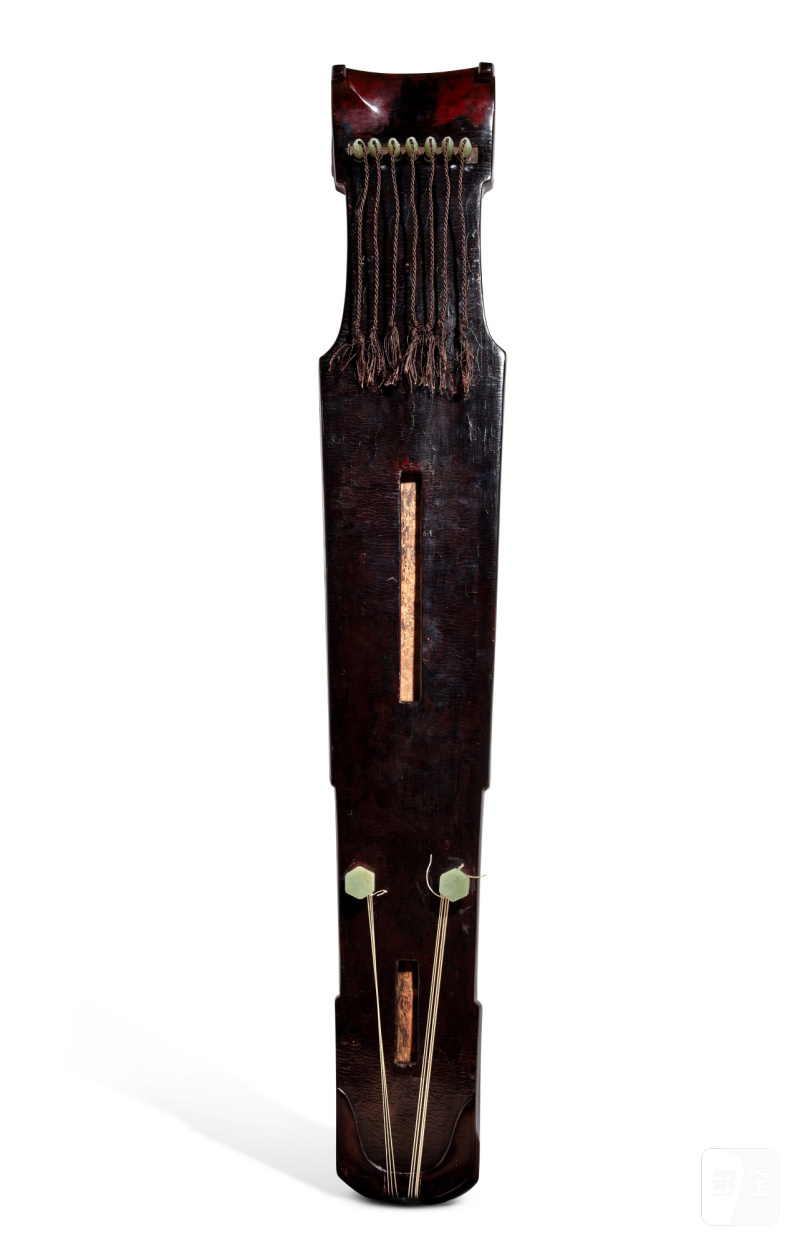 A black-lacquered Confucius-style guqin, Southern Song - early Ming dynasty | 南宋至明早期 黑漆仲尼式琴 - 图2